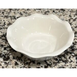 Emile Henry Ivory Fluted Ruffled Small Pie Dish Bowl 5.5" Made France 61.22 DA7